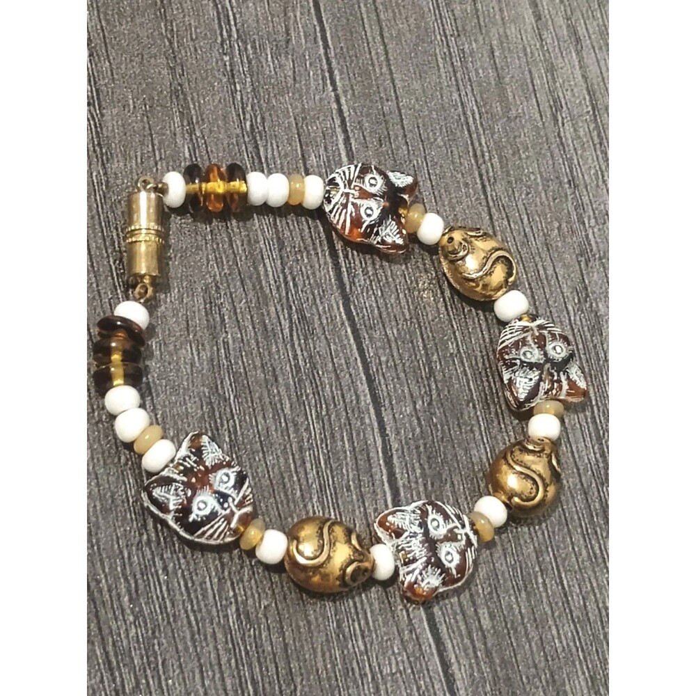 Cat Mouse Glass Brass White Amber Tone Vintage Barrel Clasp Bracelet